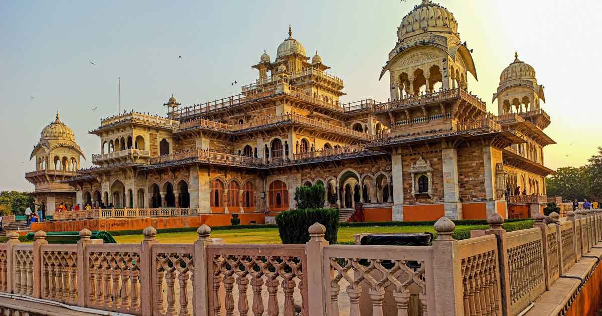 albert-hall-museum-jaipur-tour