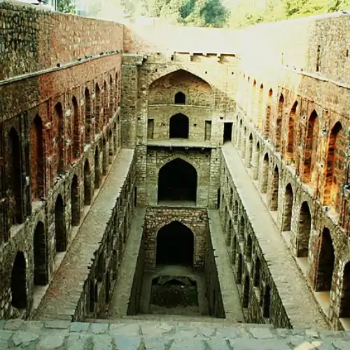 Agrasen ki Baoli